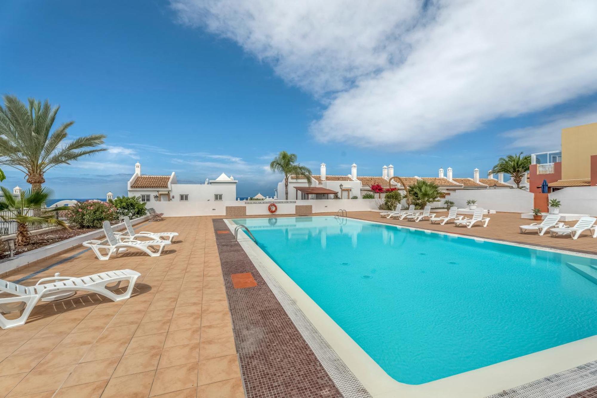 Beautifull Residencial Albatros By Paramount Holidays Costa Adeje  ภายนอก รูปภาพ